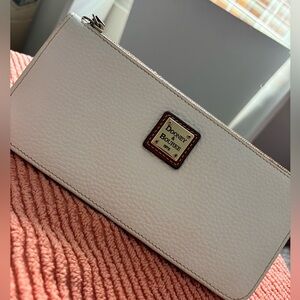 Dooney & Bourke White Wallet Pebbled Leather